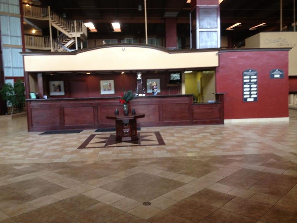 Wyndham Dfw Airport Hotel Irving Bagian luar foto
